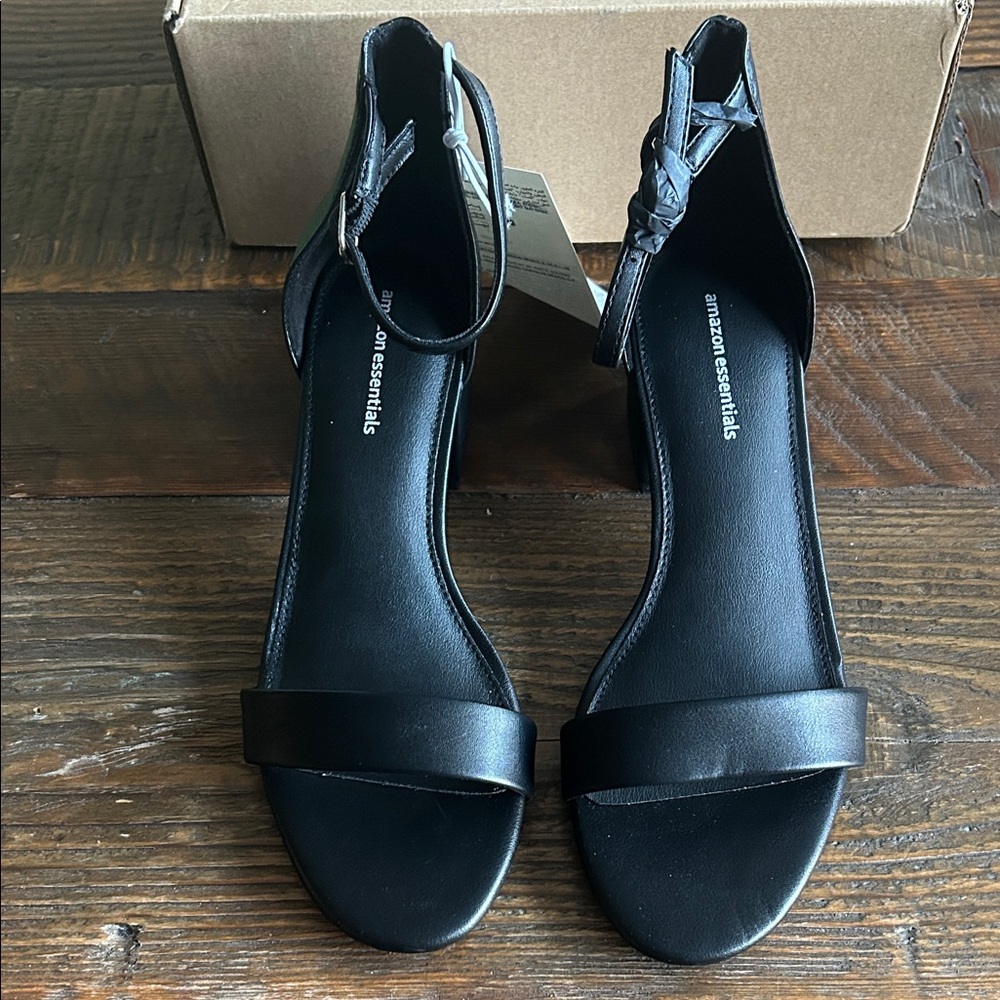 Amazon Essentials Women's Elegant Black Heels